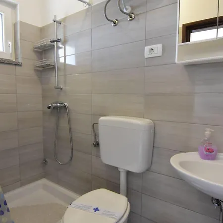 Neues Mit Meerblick In By Interhome Daire