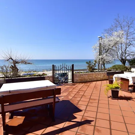 Neues Mit Meerblick In By Interhome * Zambratija (Istria)